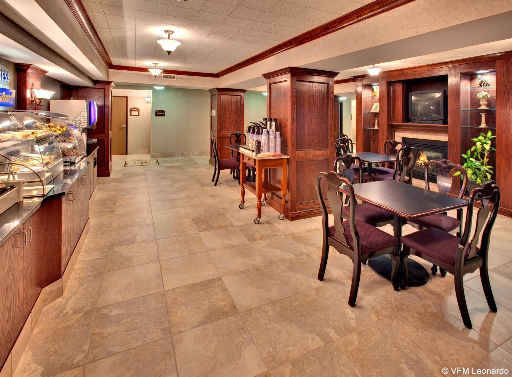 Best Western Watertown Esterno foto