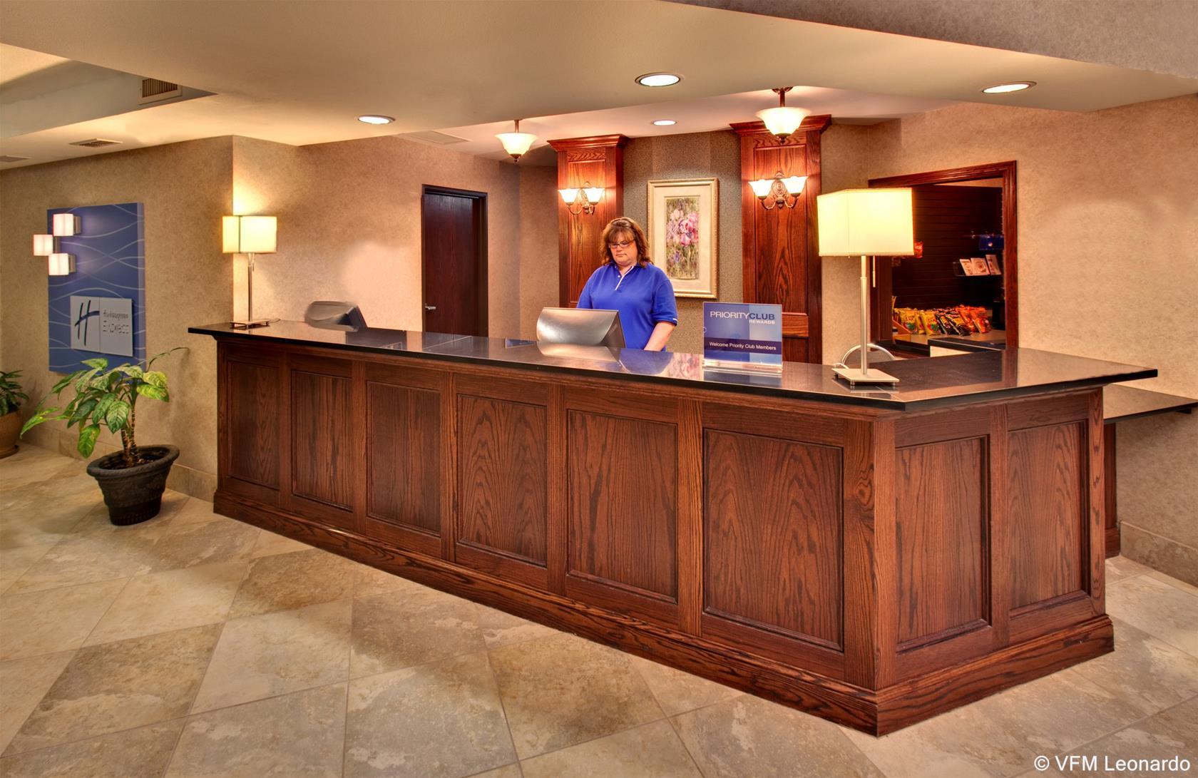 Best Western Watertown Esterno foto
