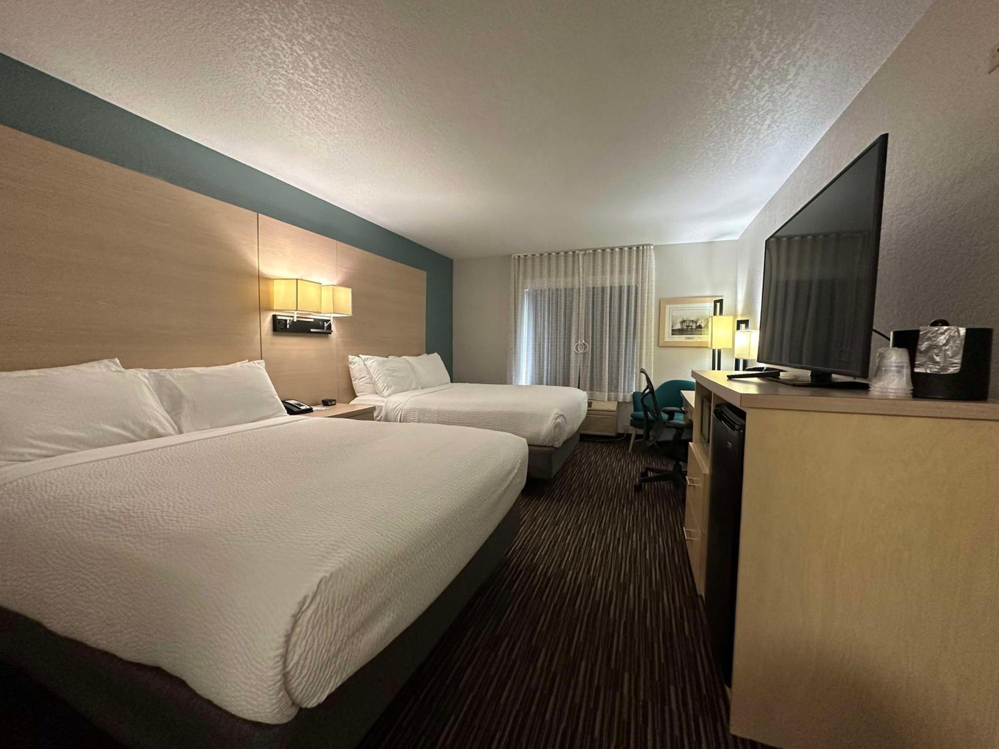 Best Western Watertown Esterno foto
